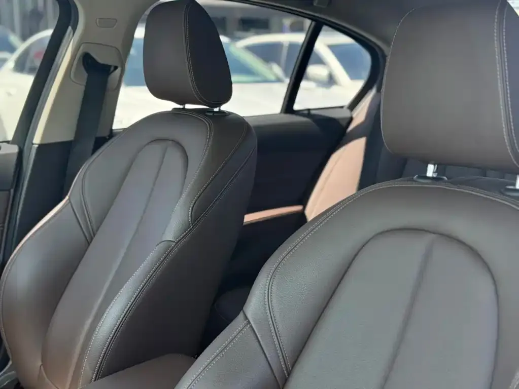 BMW 1 Series — фото 10