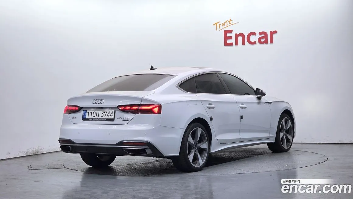 Audi A5 — фото 2
