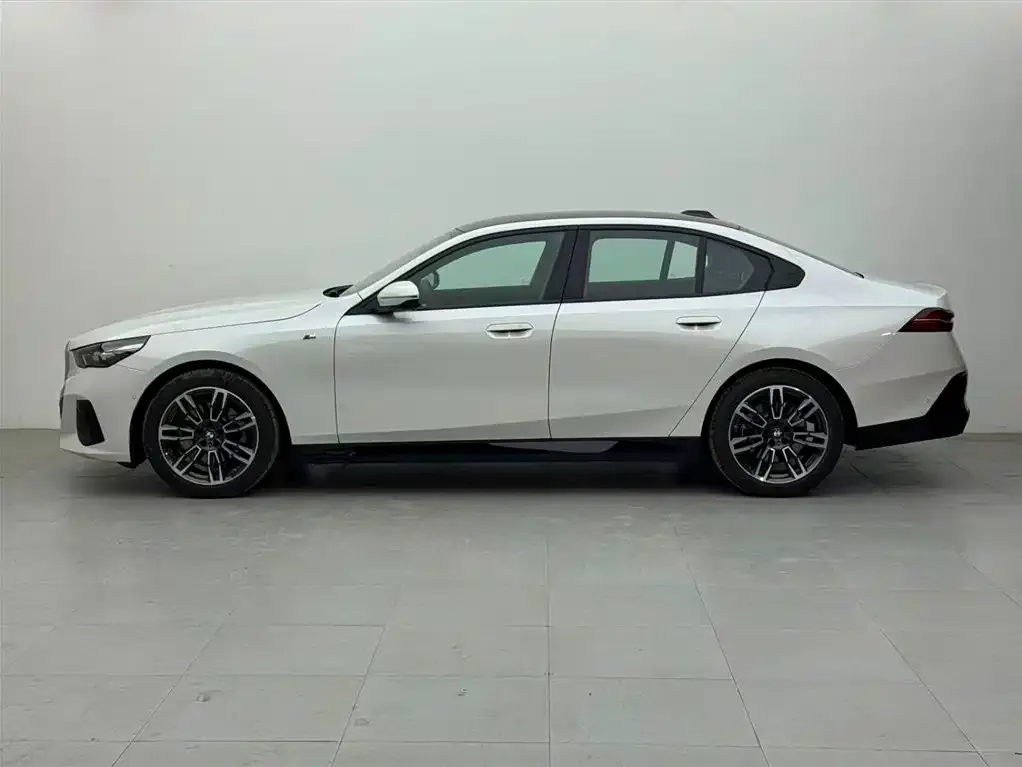 BMW 5 Series (Import) — фото 5