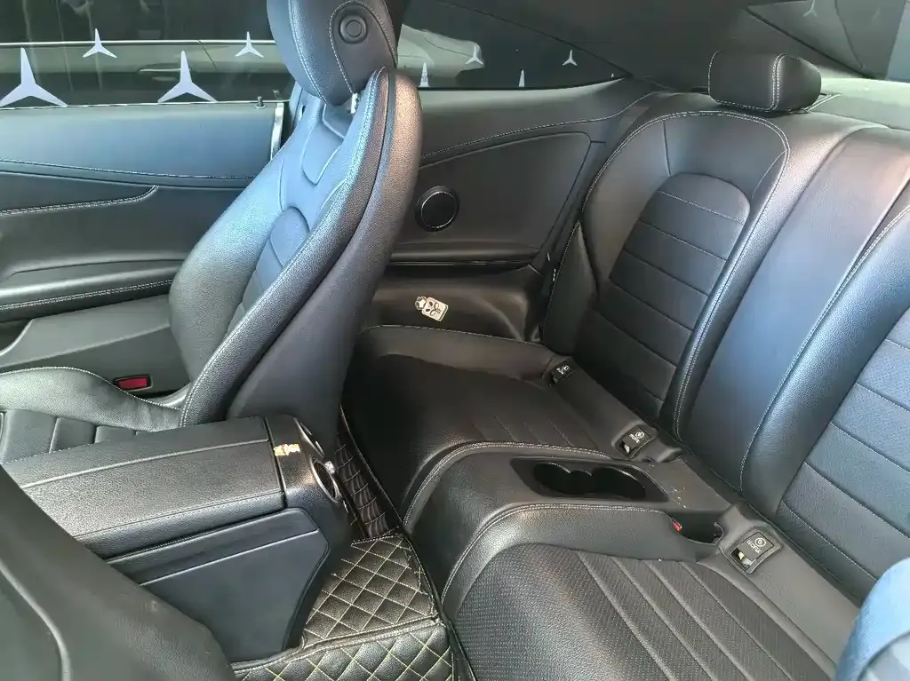 Mercedes-Benz C-Class (Import) — фото 4