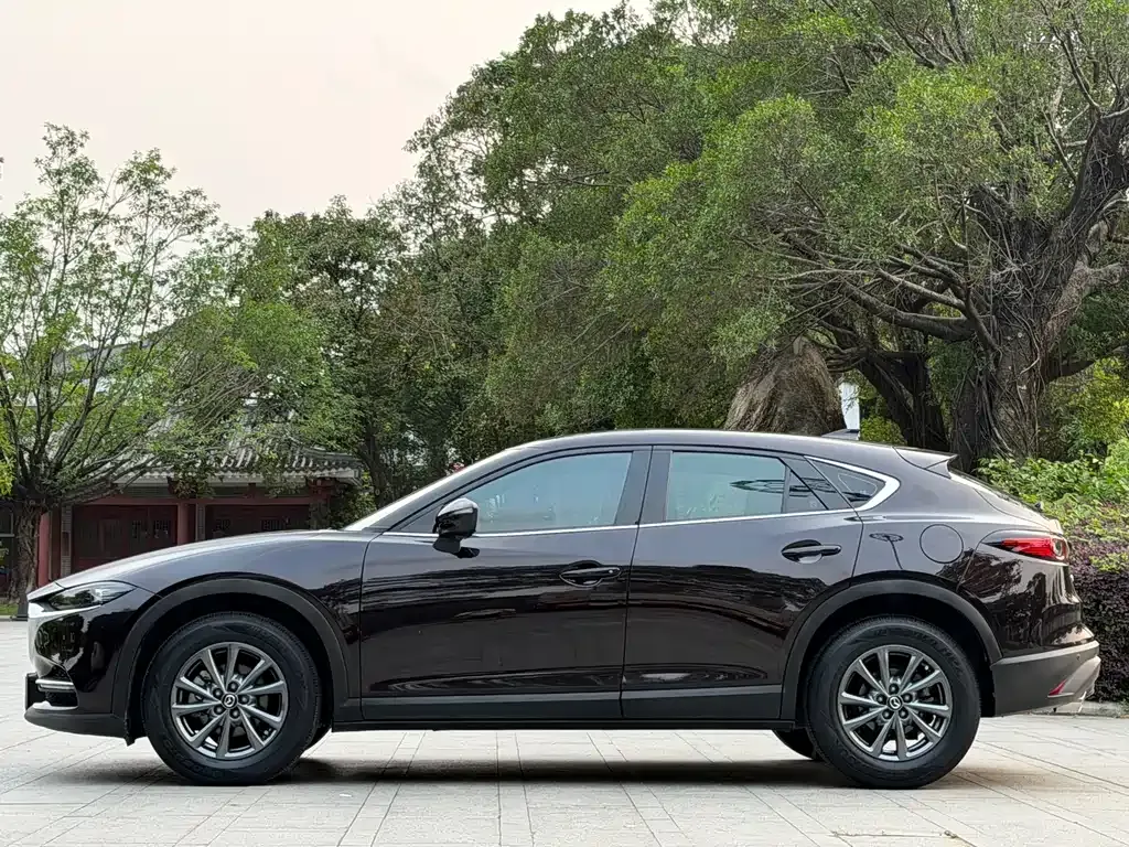 Mazda CX-4 — фото 10