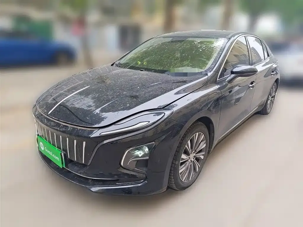 Hongqi E-QM5 — фото 1