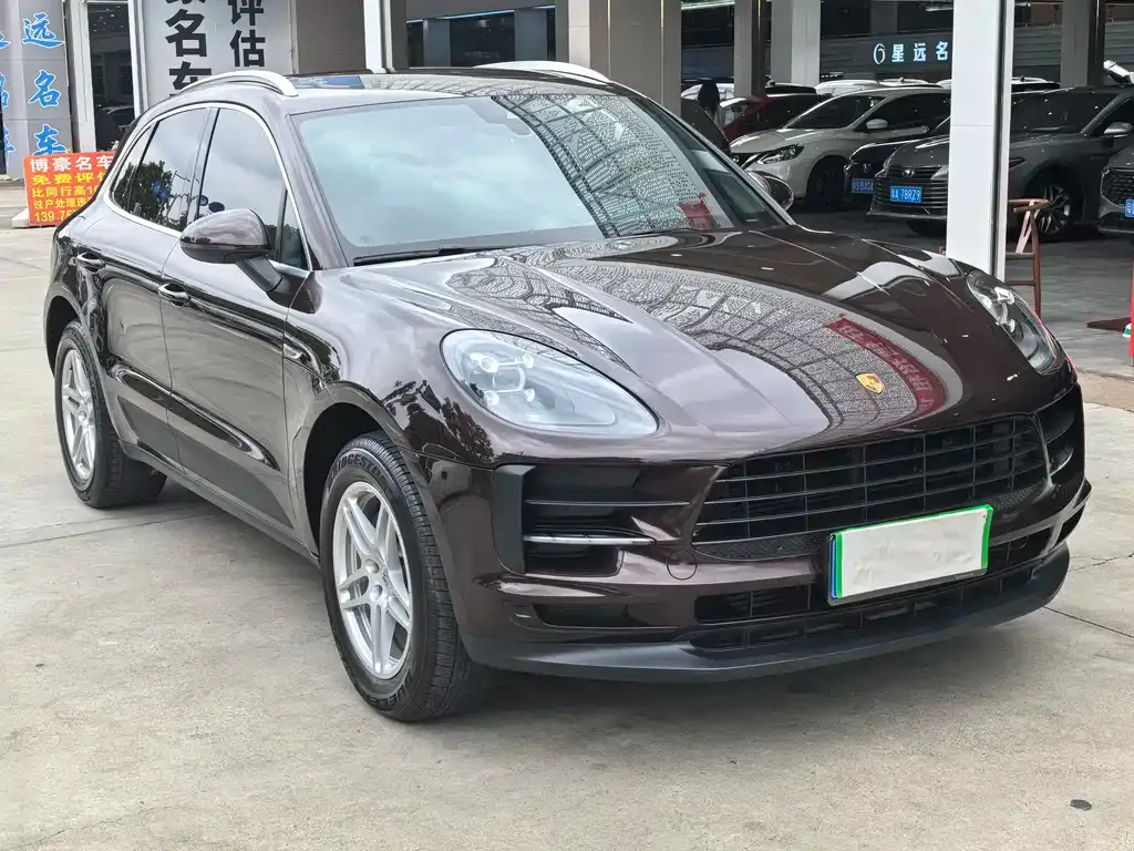 Porsche Macan — фото 10