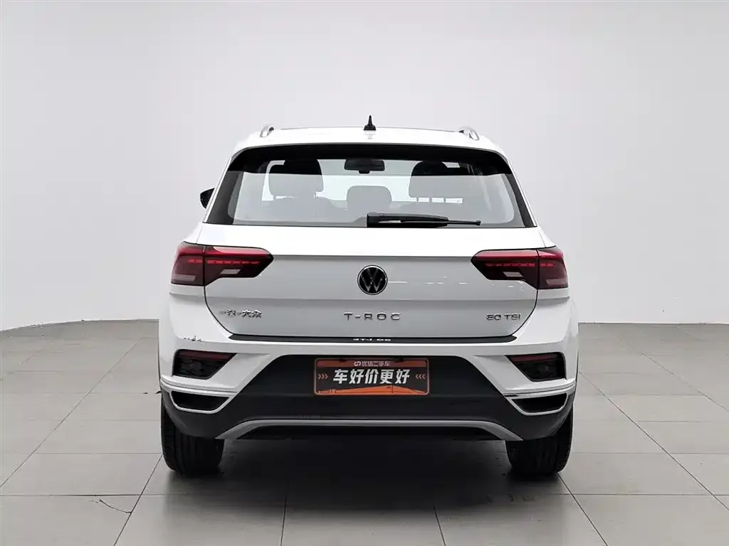 Volkswagen T-Roc — фото 6