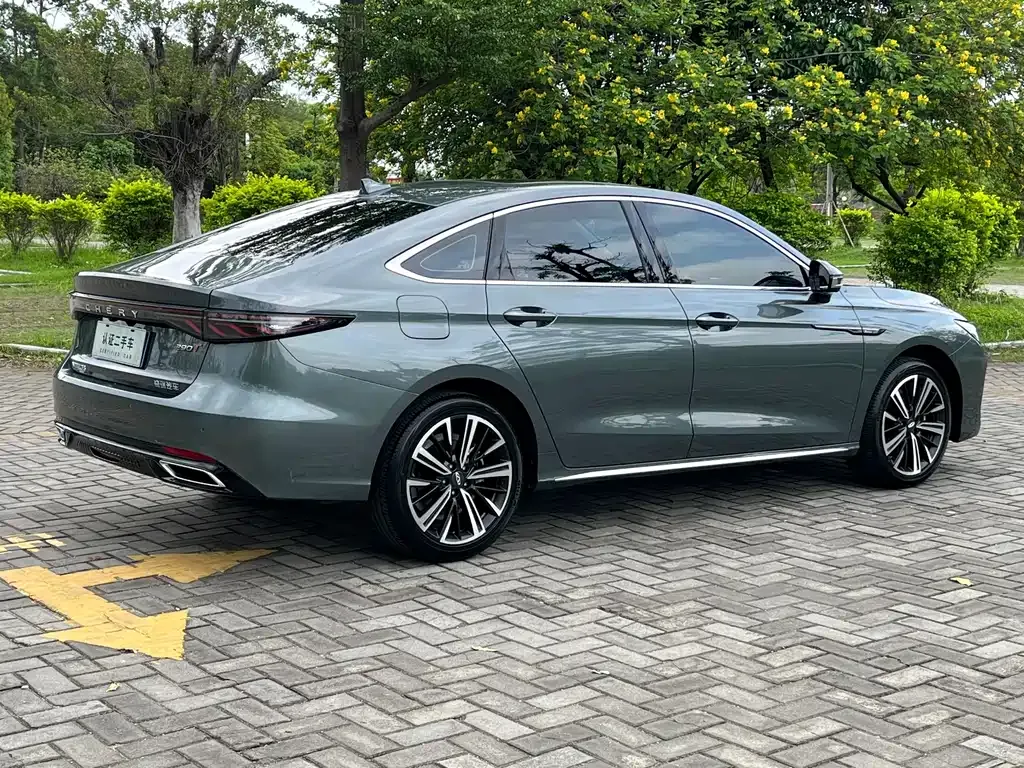 Chery Arrizo 8 PRO — фото 9