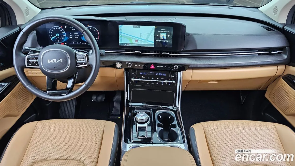 Kia Carnival — фото 10