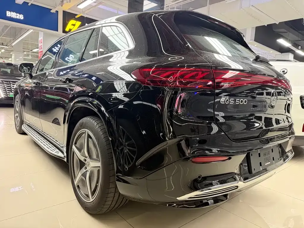 Mercedes-Benz EQS SUV — фото 10