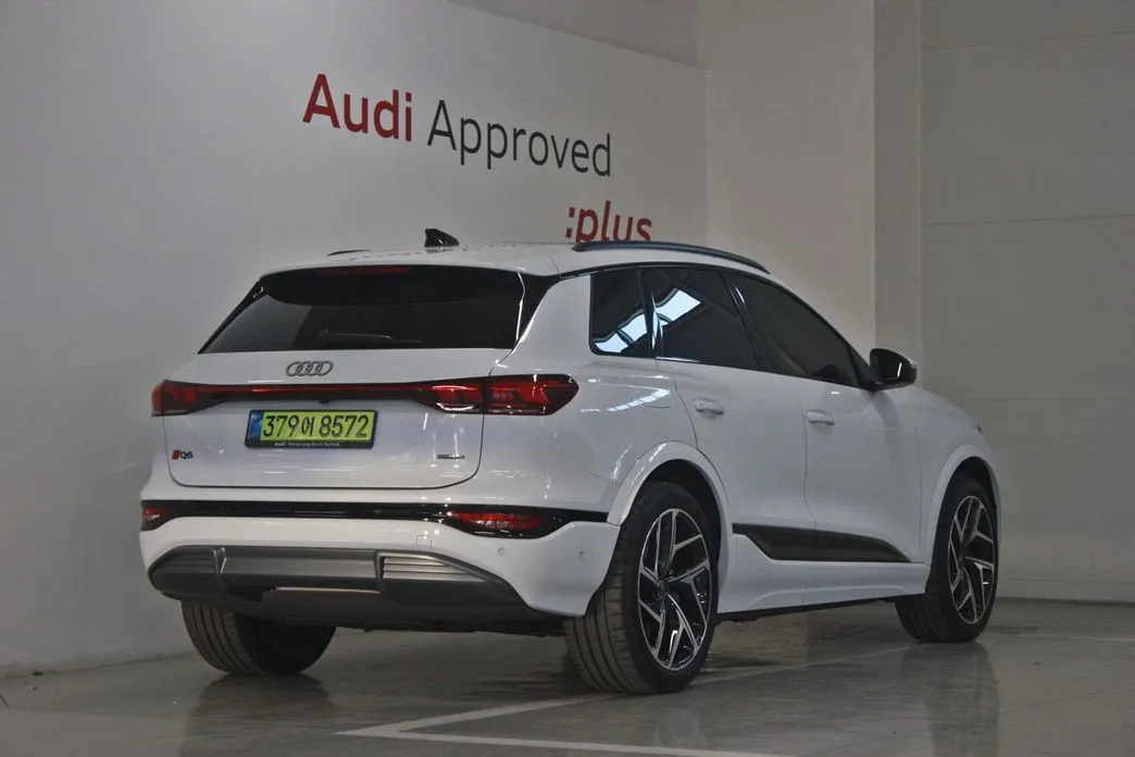 Audi Q6 e-tron — фото 2