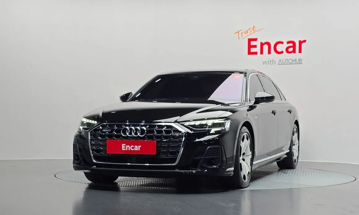 Audi A8 — фото 5
