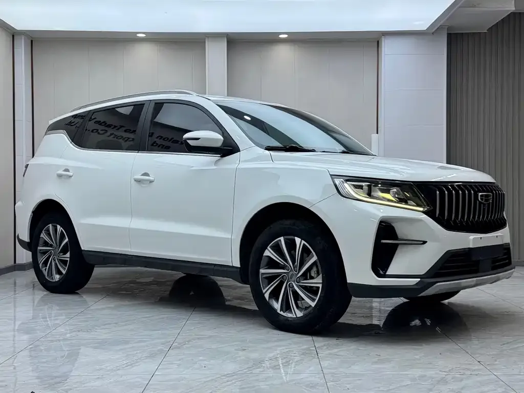 Geely Vision X6 — фото 3