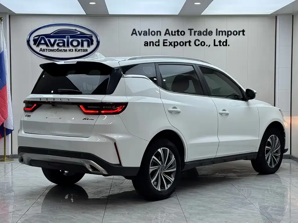 Geely Vision X6 — фото 10