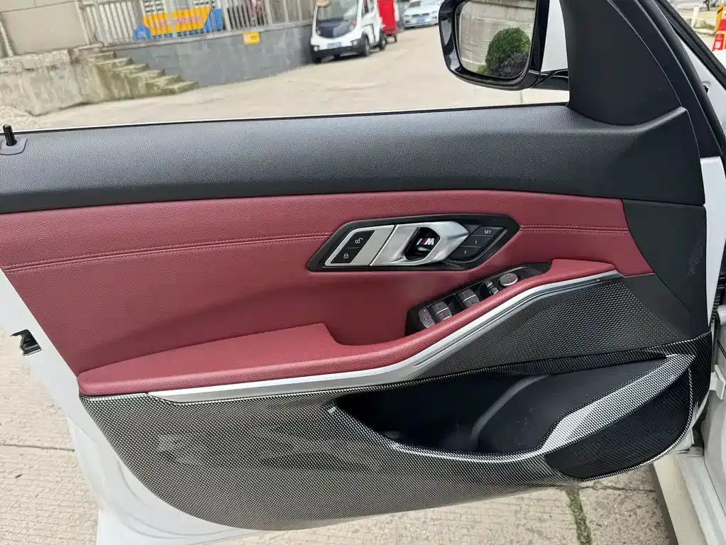 BMW i3 — фото 8