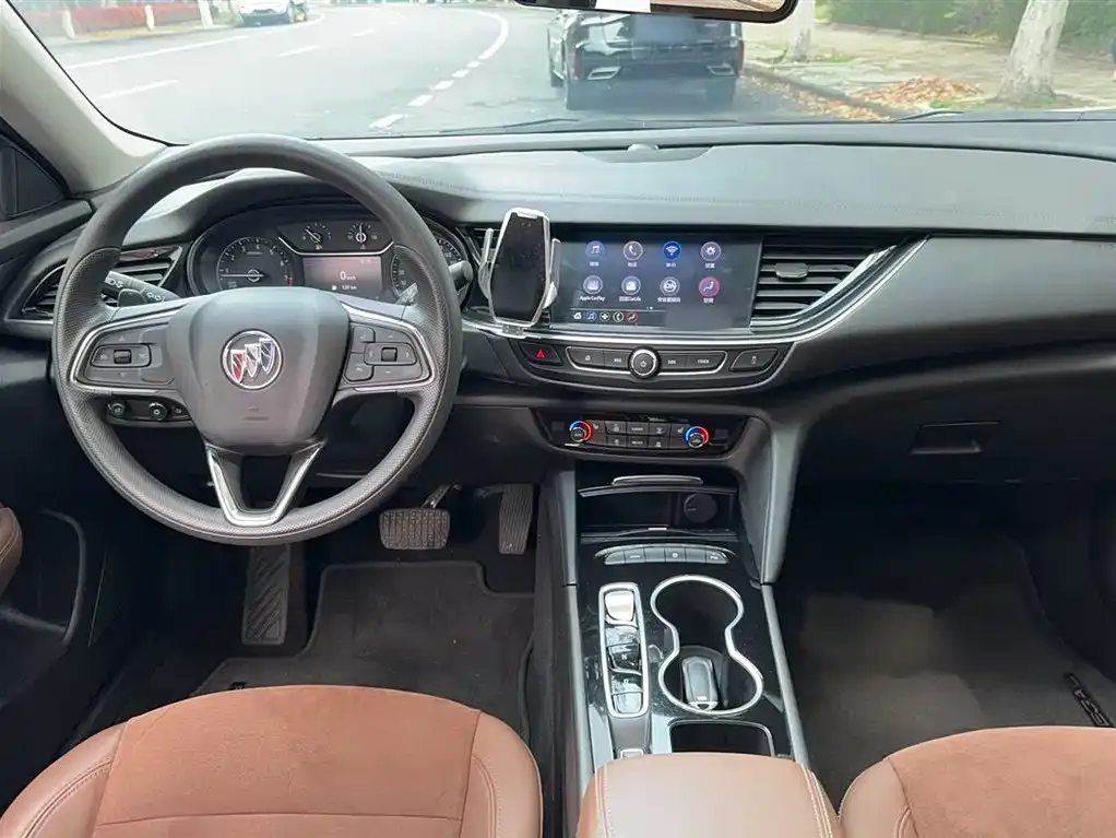 Buick Regal — фото 6