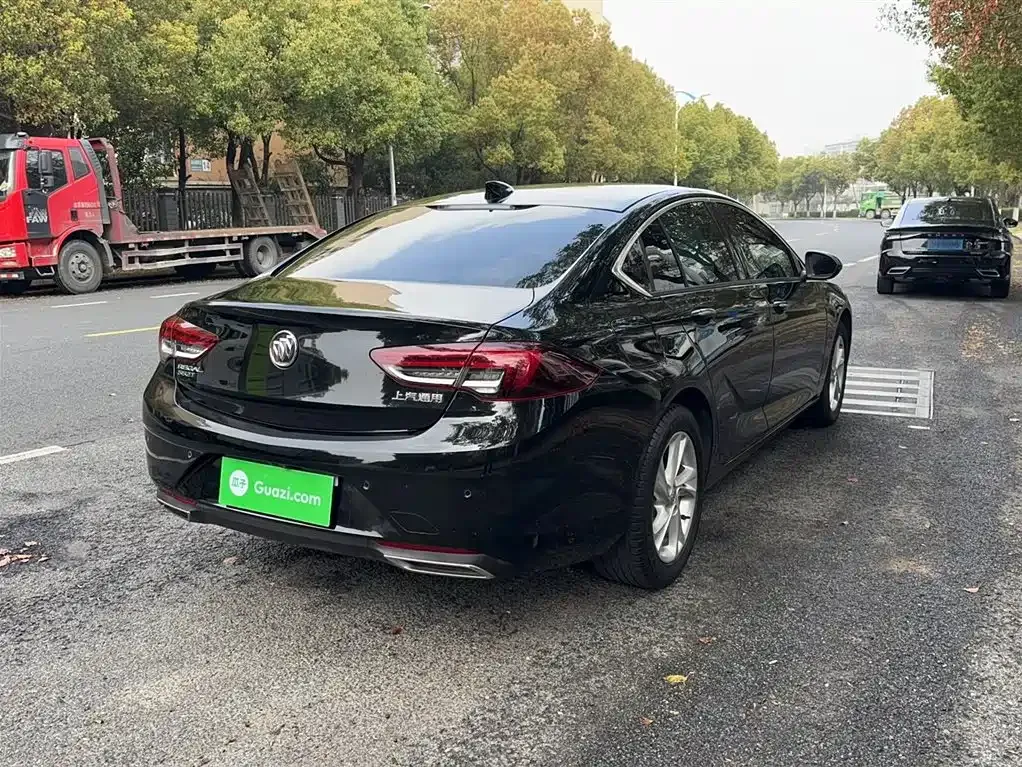 Buick Regal — фото 7