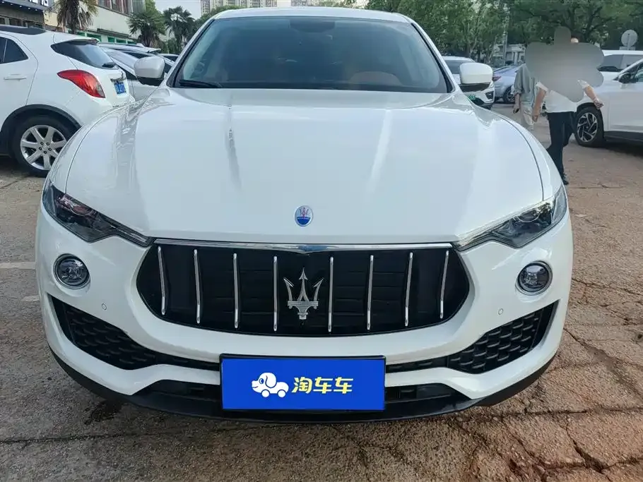 Maserati Levante — фото 9