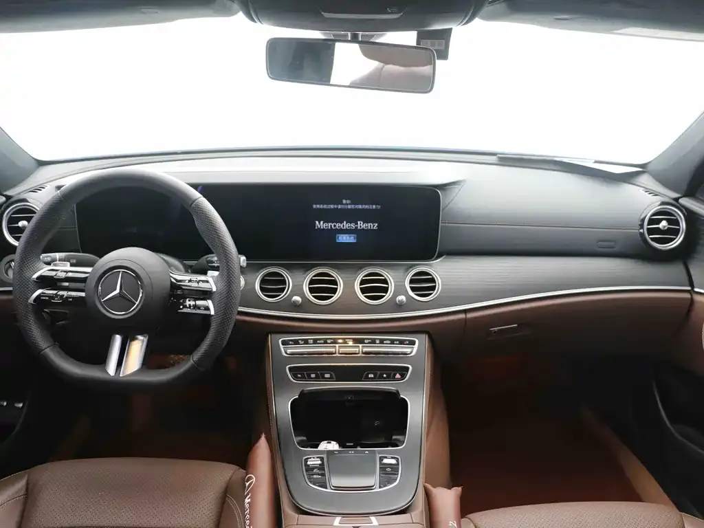 Mercedes-Benz E-Class New Energy — фото 5