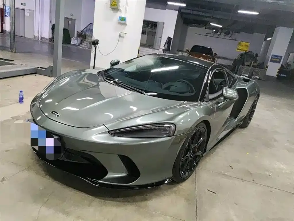 McLaren GT — фото 1