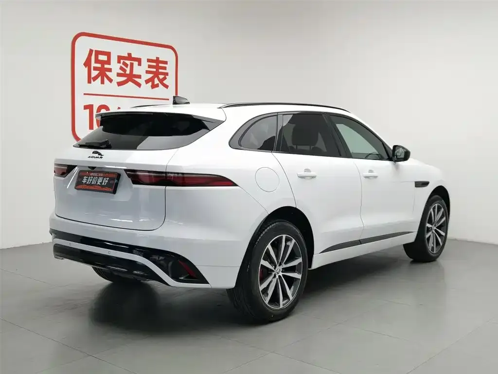 Jaguar F-PACE — фото 2