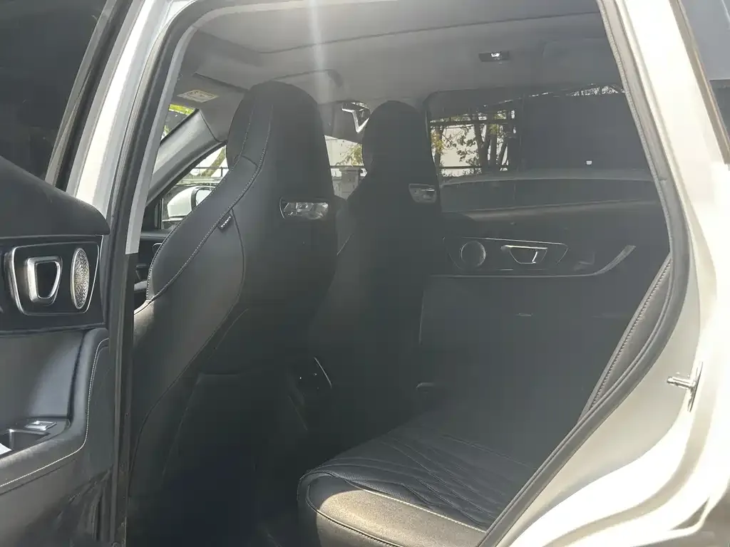 Chery Tiggo 7 PLUS — фото 9