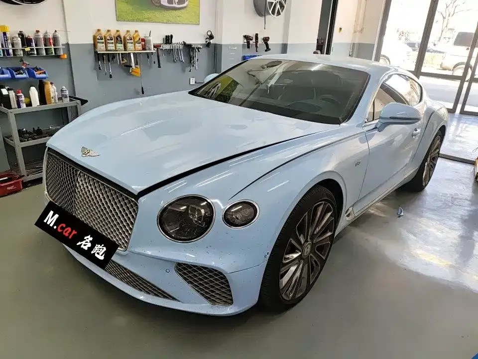 Bentley Continental — фото 1