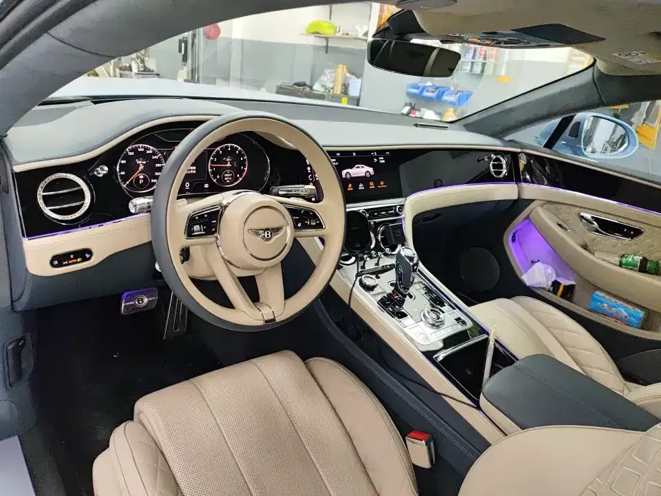 Bentley Continental — фото 6