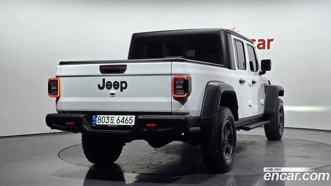 Jeep Gladiator — фото 3