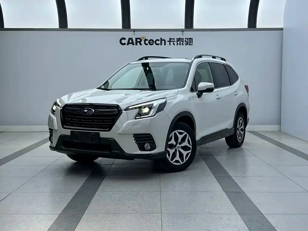 Subaru Forester — фото 1