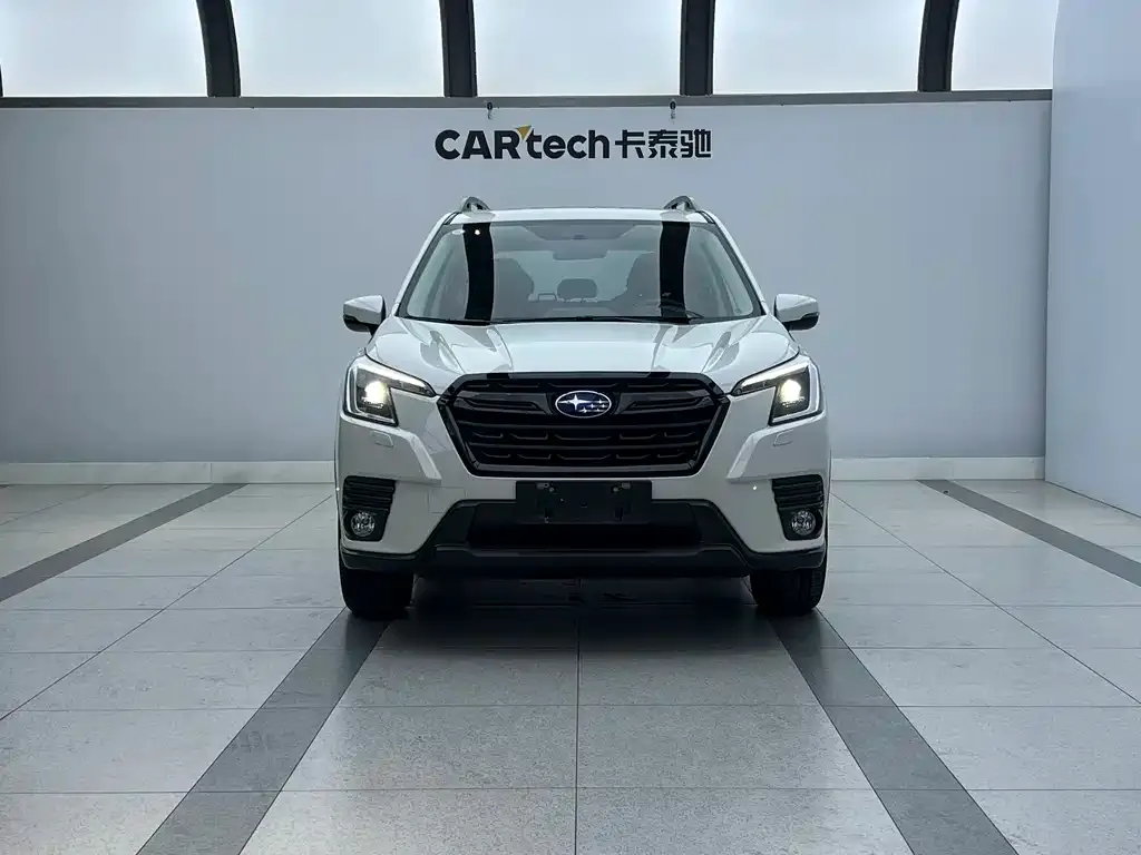 Subaru Forester — фото 10
