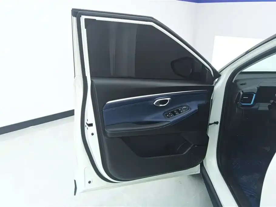 GAC Motor Trumpchi GS3 — фото 2