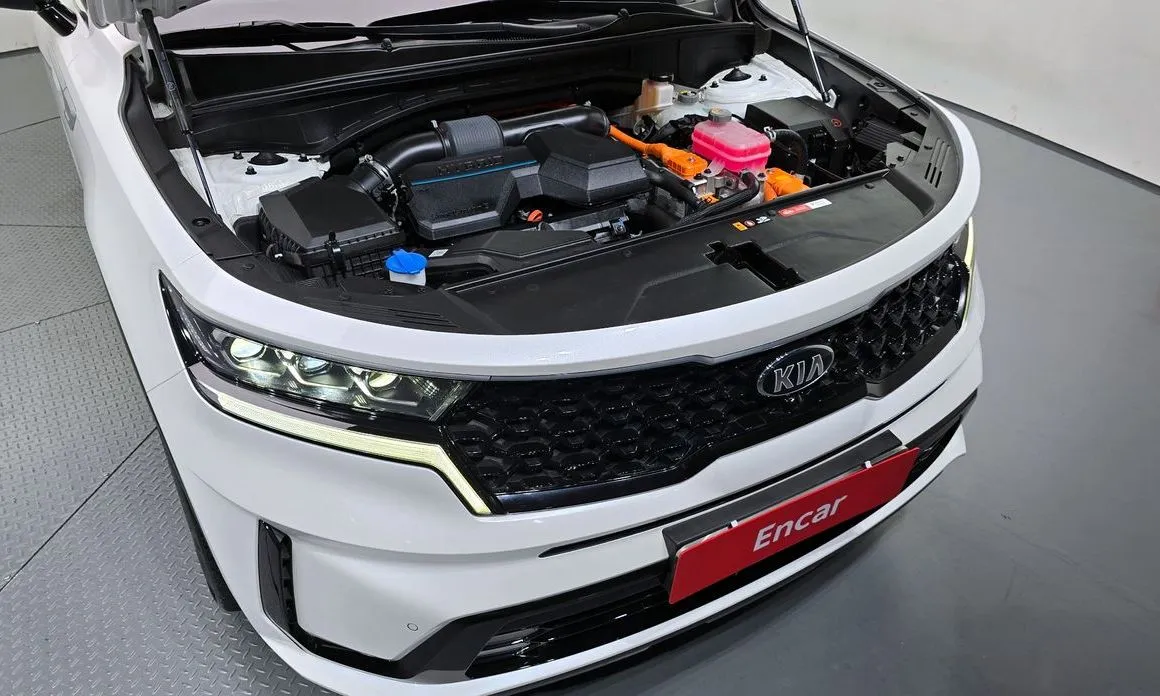 Kia Sorento — фото 8