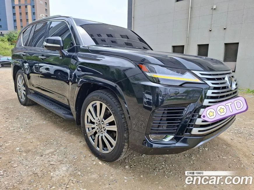 Lexus LX — фото 9