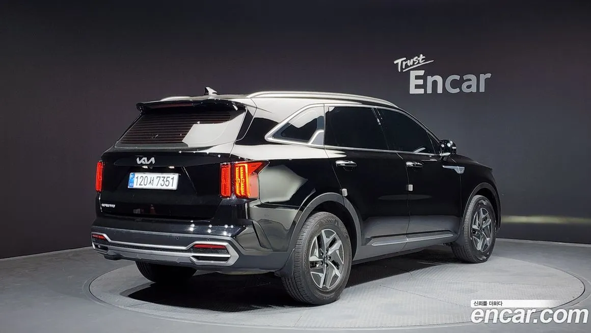 Kia Sorento — фото 2