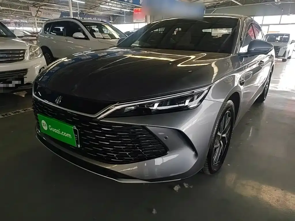 BYD Qin L — фото 1