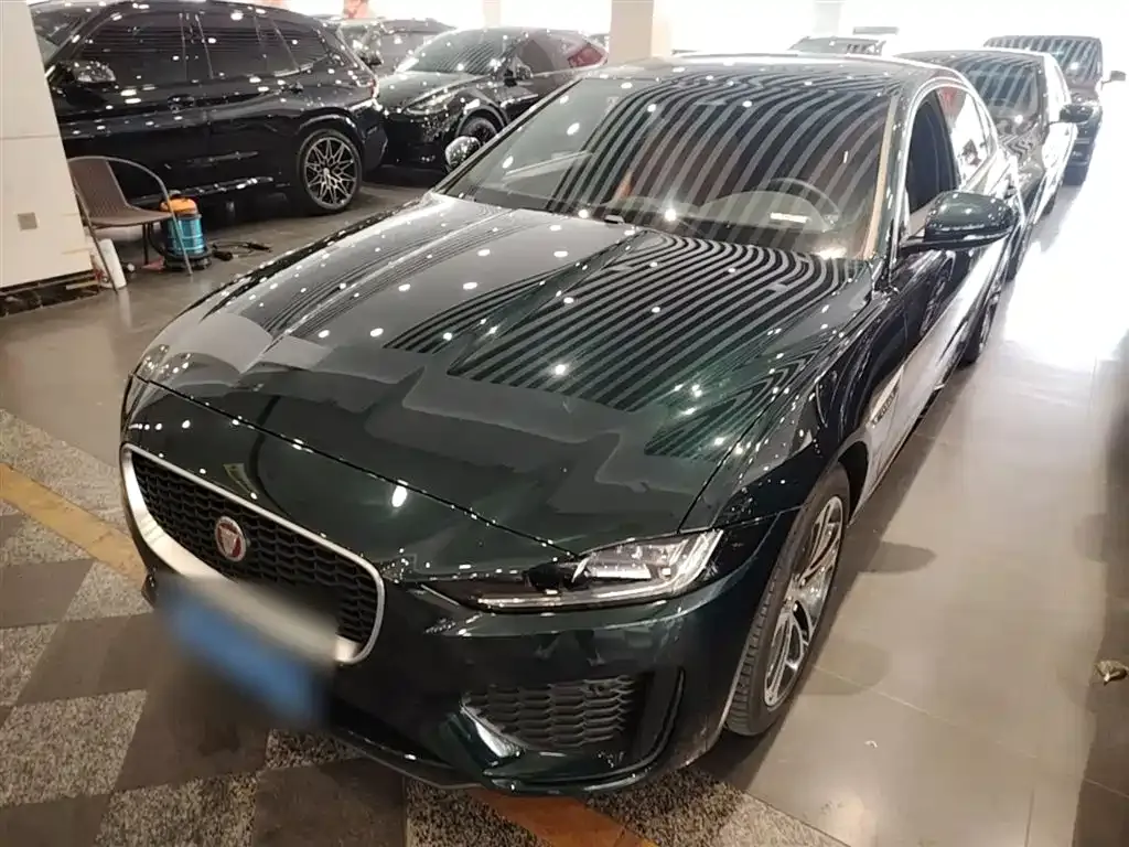 Jaguar XEL — фото 1