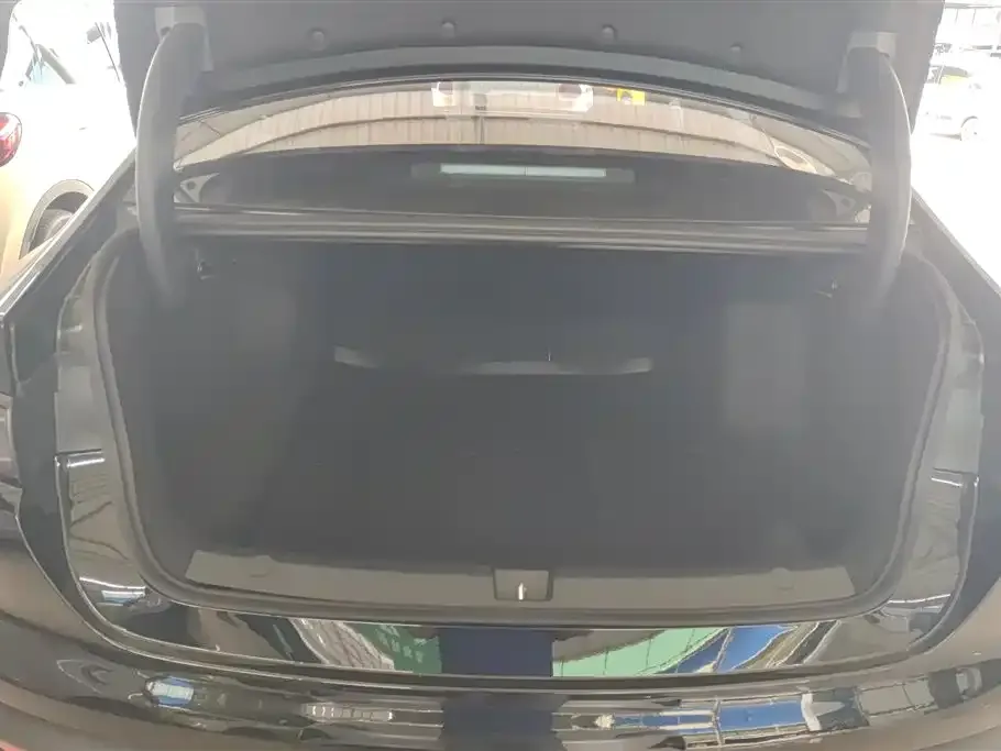 BYD Seal 05 DM-i — фото 2