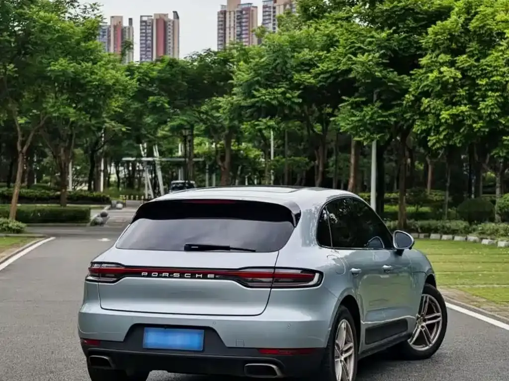 Porsche Macan — фото 9