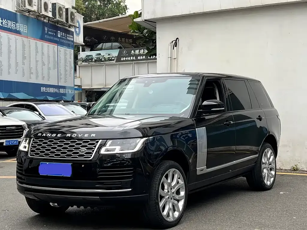 Land Rover Range Rover — фото 1