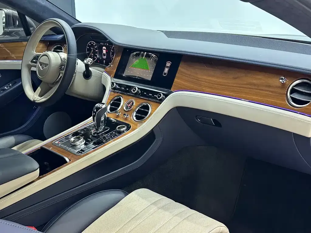 Bentley Continental — фото 9
