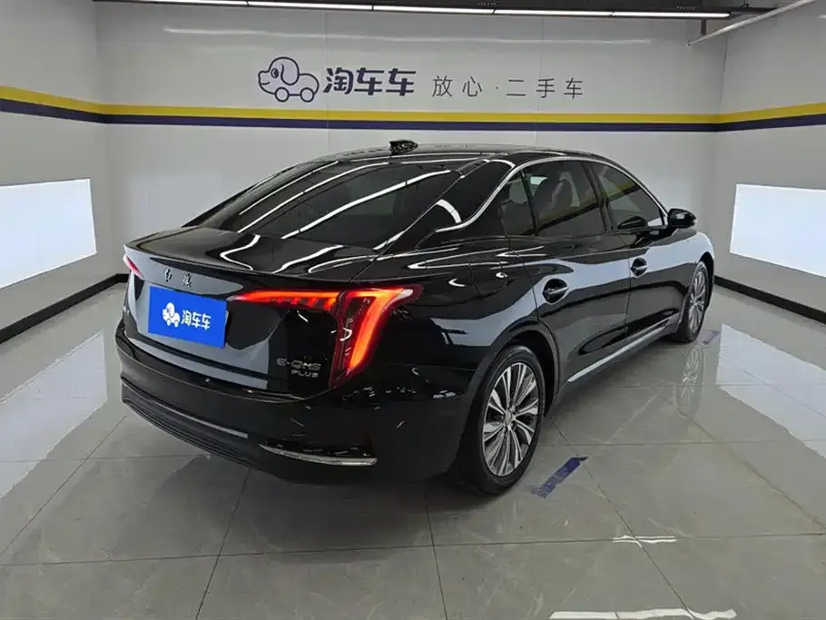 Hongqi E-QM5 — фото 2