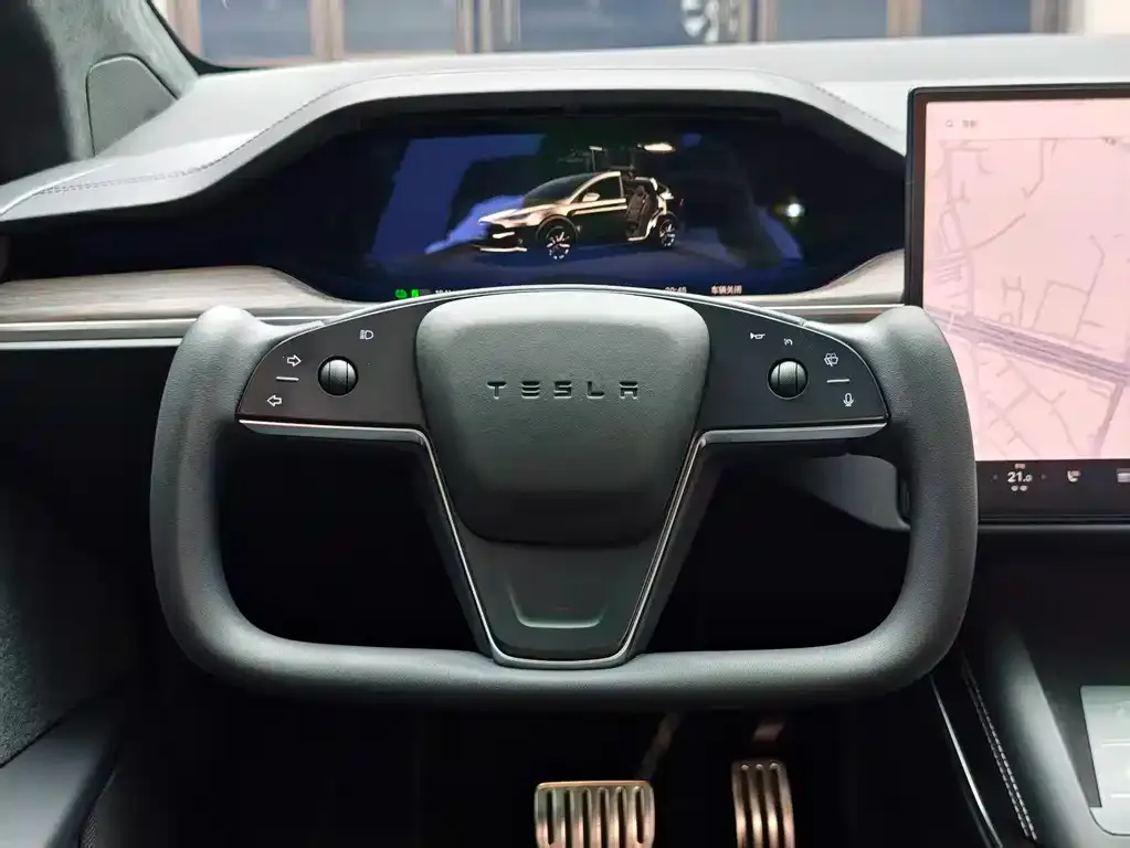 Tesla Model X — фото 4