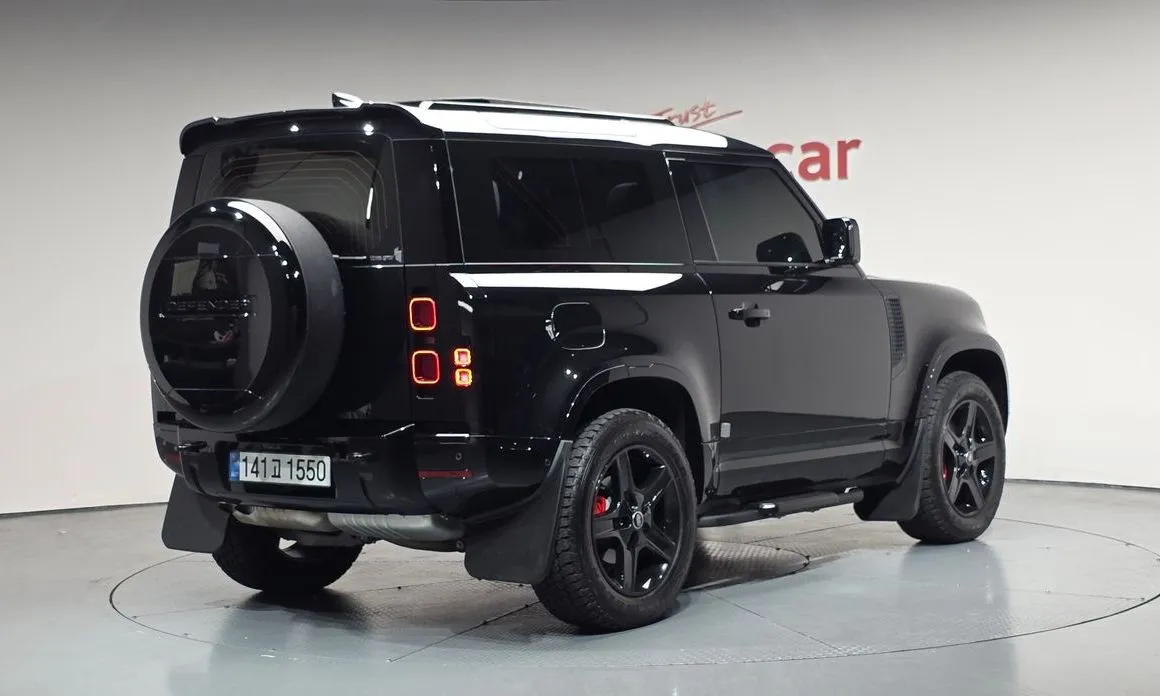 Land Rover Defender — фото 9