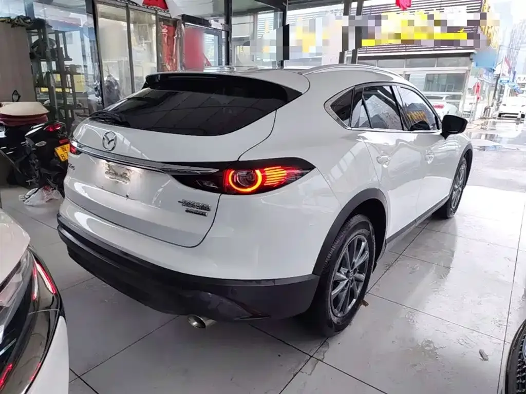 Mazda CX-4 — фото 9