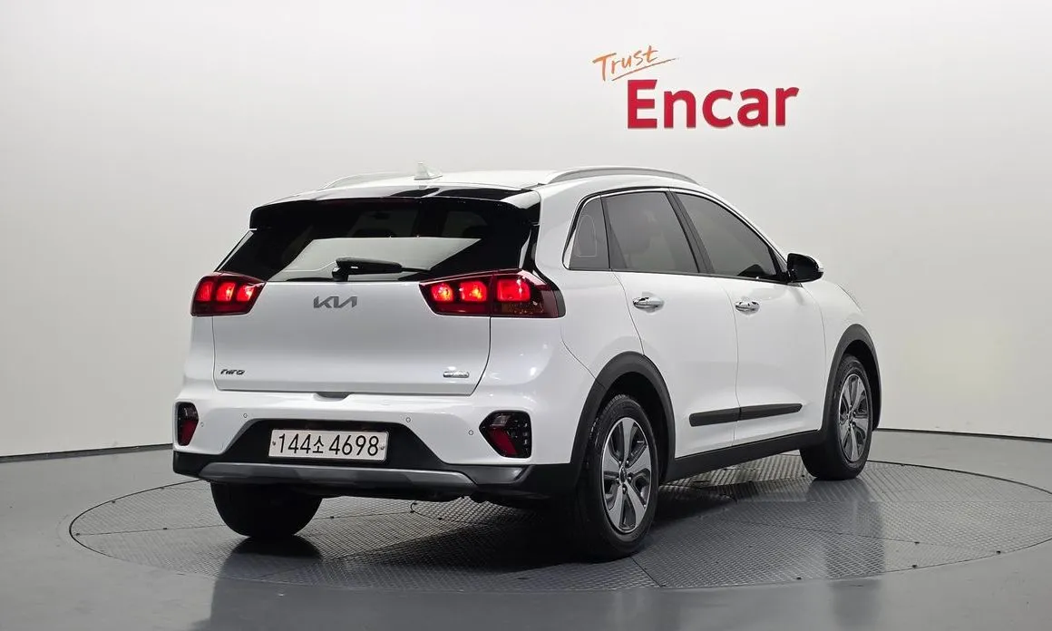 Kia Niro — фото 7