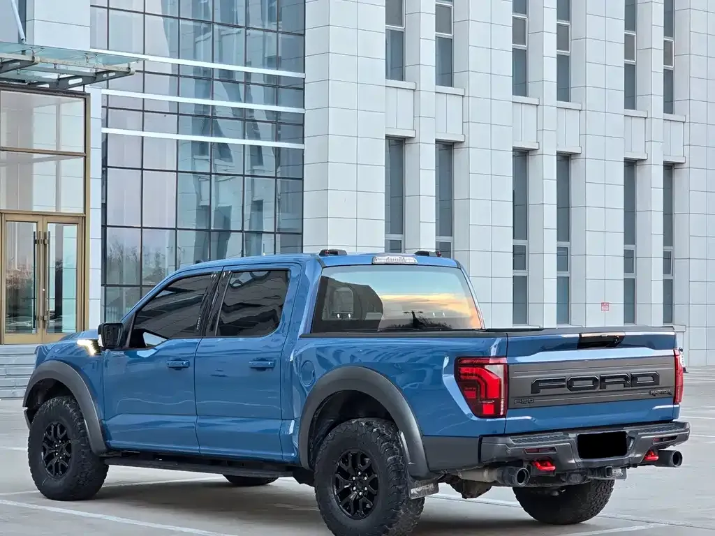 Ford F-150 Raptor — фото 7