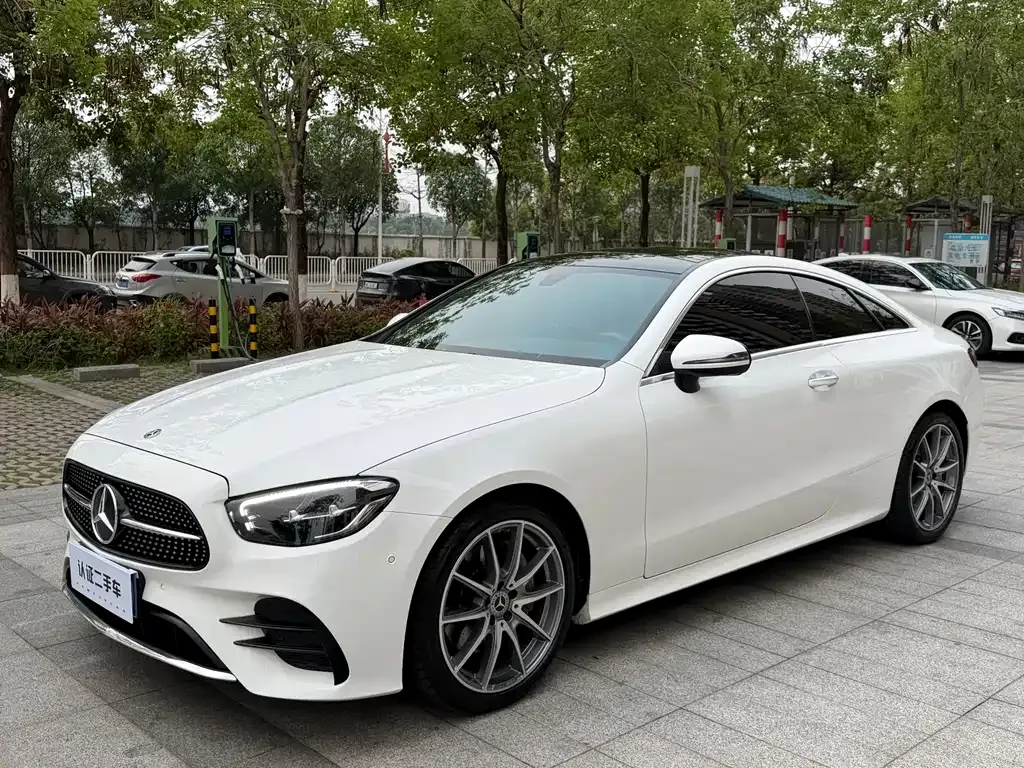 Mercedes-Benz E-Class (Import) — фото 1