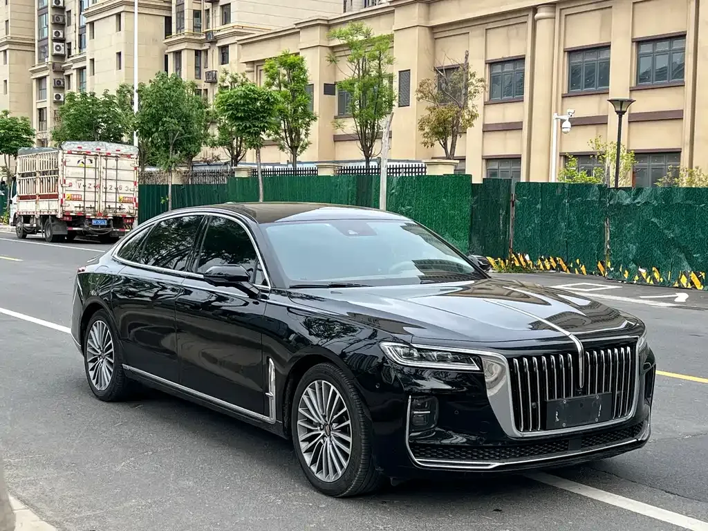 Hongqi H9 — фото 8