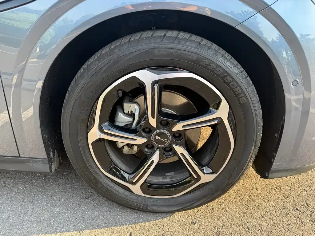 BYD Seal 06GT — фото 3