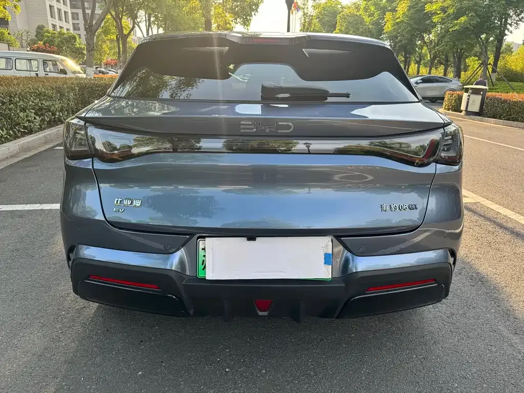 BYD Seal 06GT — фото 4