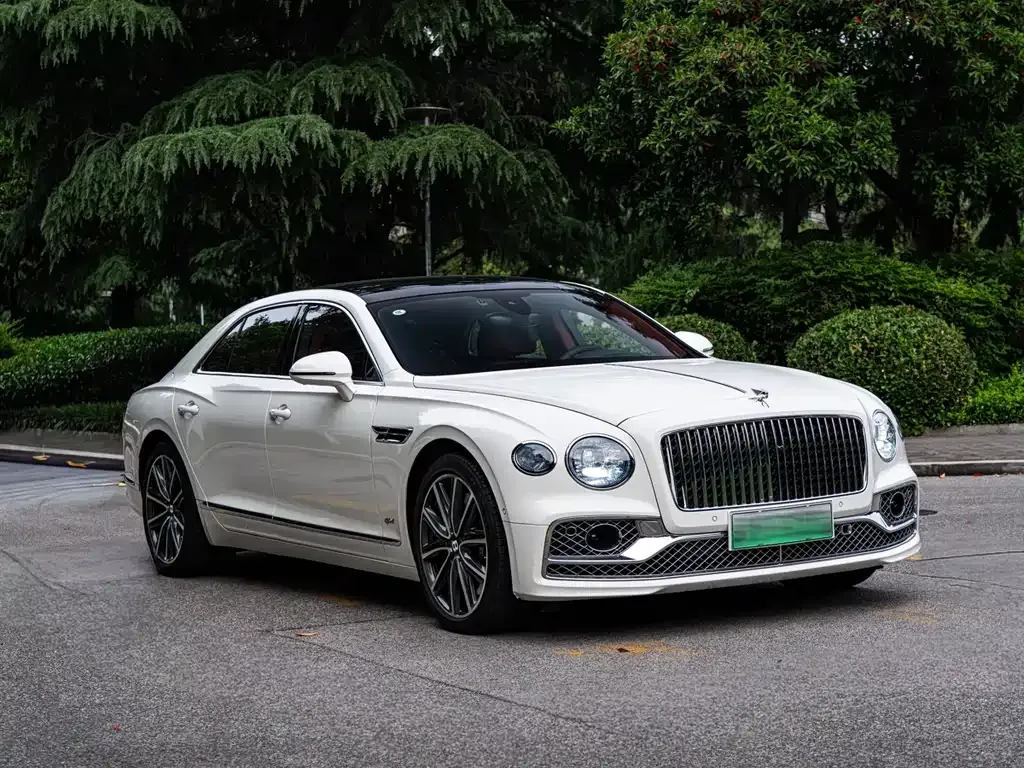 Bentley Flying Spur PHEV — фото 7