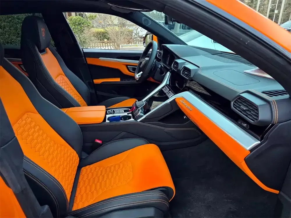 Lamborghini Urus — фото 10